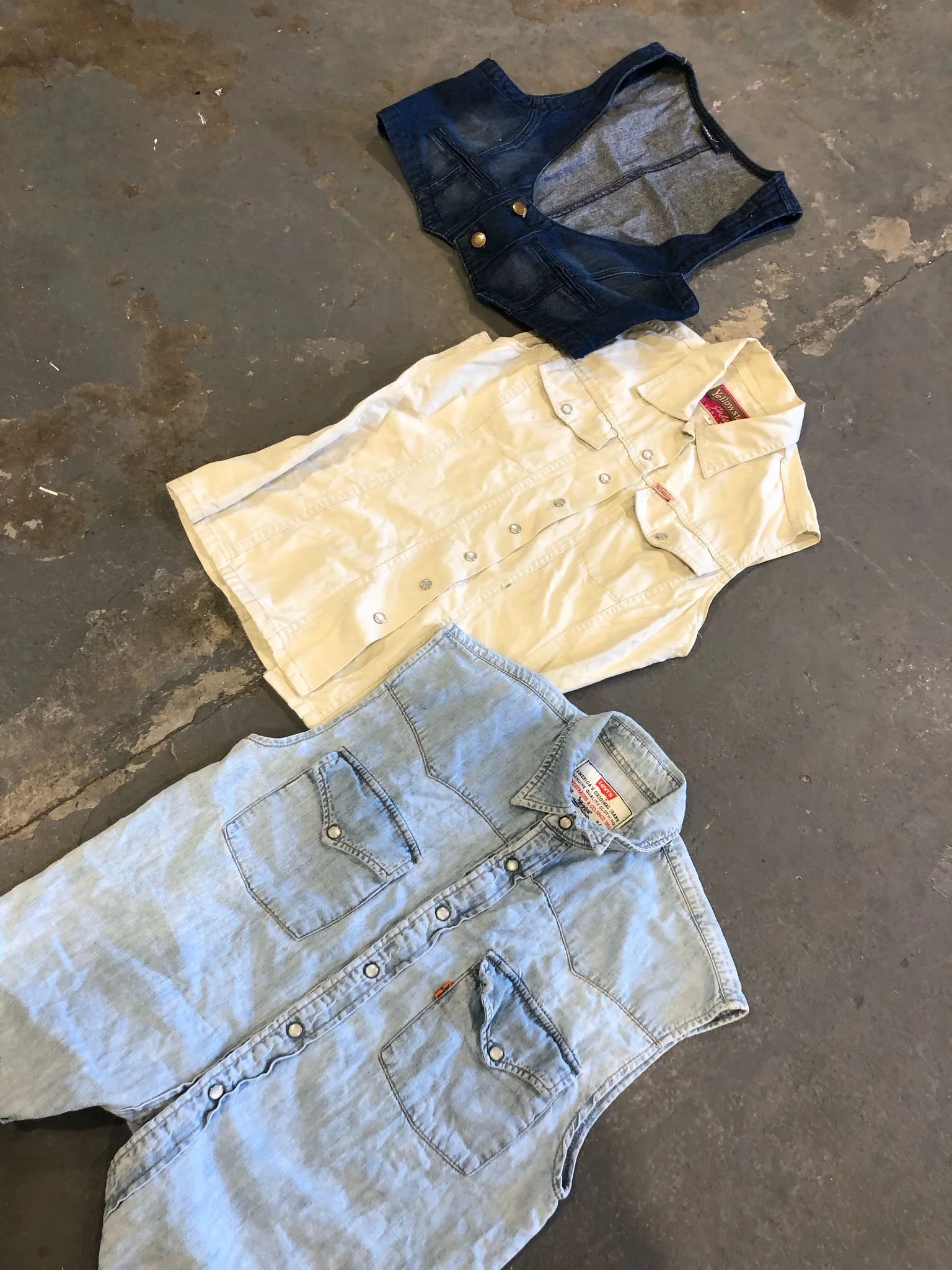 Vintage Wholesale Ladies Y2K Denim Waistcoats Mix - Image 3