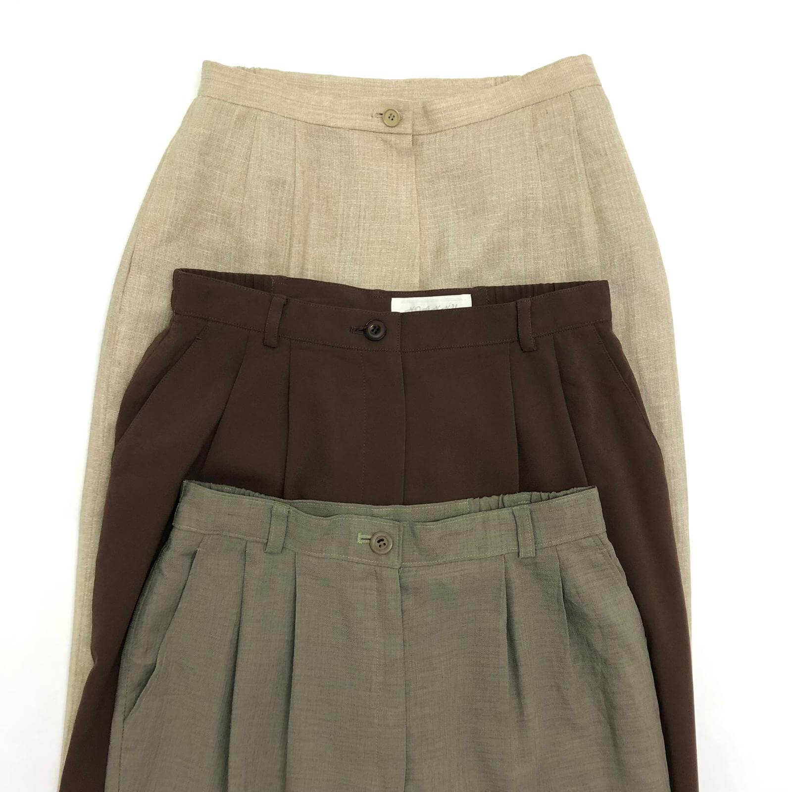 Vintage Wholesale Ladies Pleated Trousers - Image 2