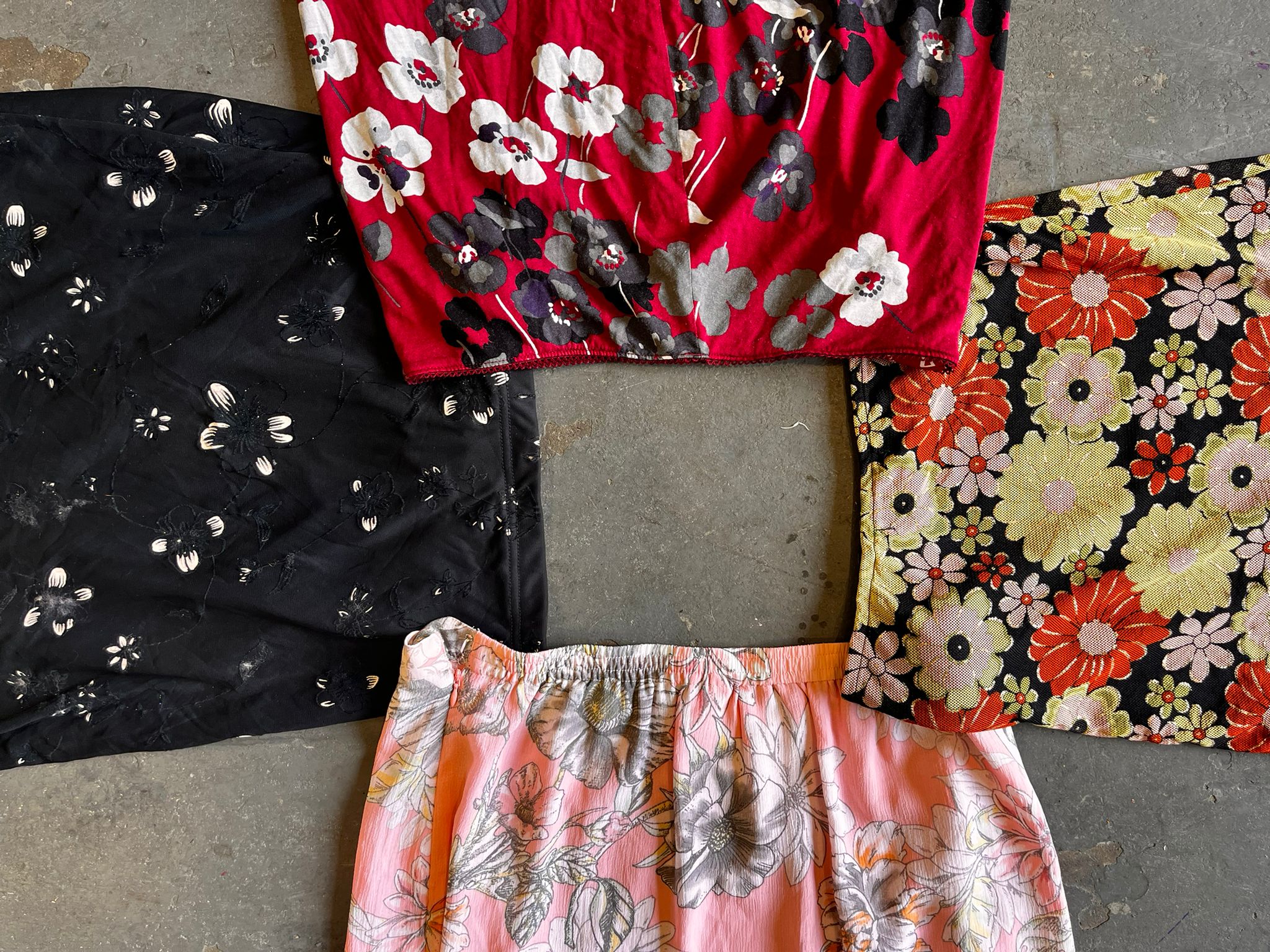 Vintage Wholesale Y2K Skirt Mix - Image 3